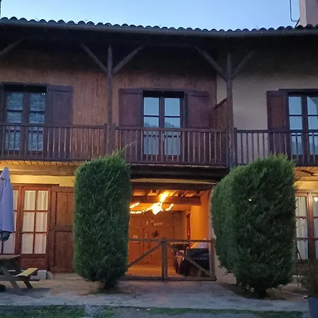 Le Rouge Robin Holiday home Fougax-et-Barrineuf