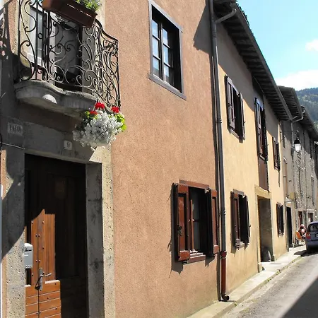 Le Rouge Robin Сasa de vacaciones Fougax-et-Barrineuf
